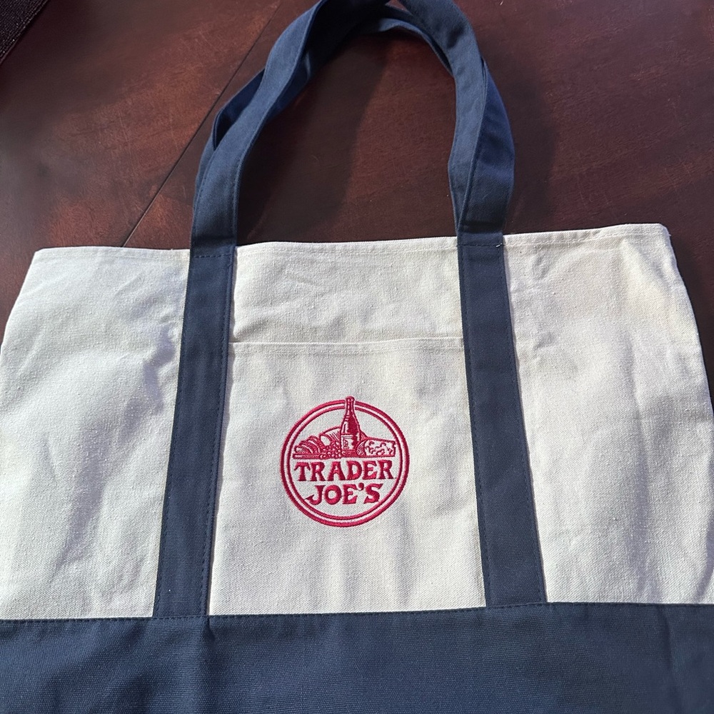 NWOT Trader Joe's Canvas Shopper Beach Tote Bag